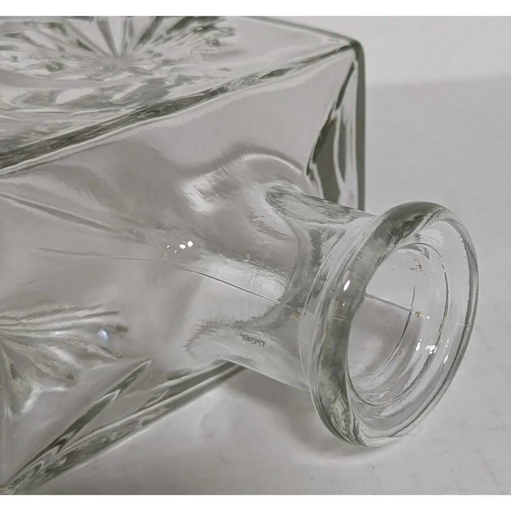Vintage 1969 Thatcher Glass Seagrams Decanter Without Stopper D-126 9